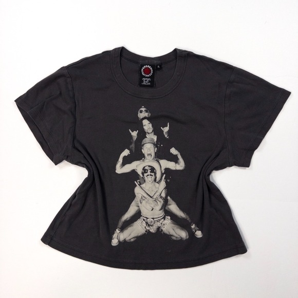 Red Hot Chili Peppers T-Shirt Unlimited Love Tour Baby Tee Womens Size XL Rock - Picture 1 of 7